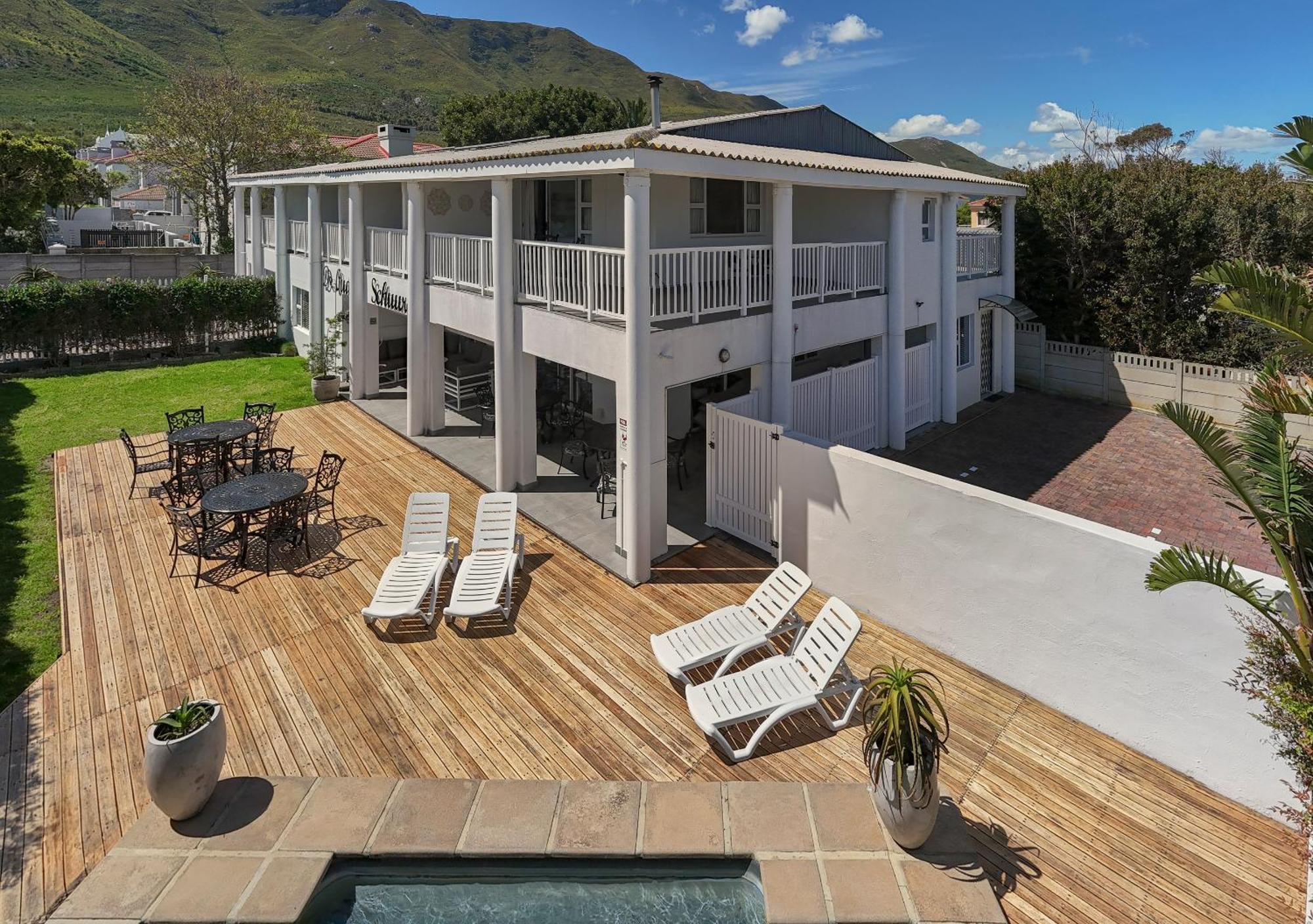 הרמנוס Oude Schuur Boutique Guesthouse מראה חיצוני תמונה